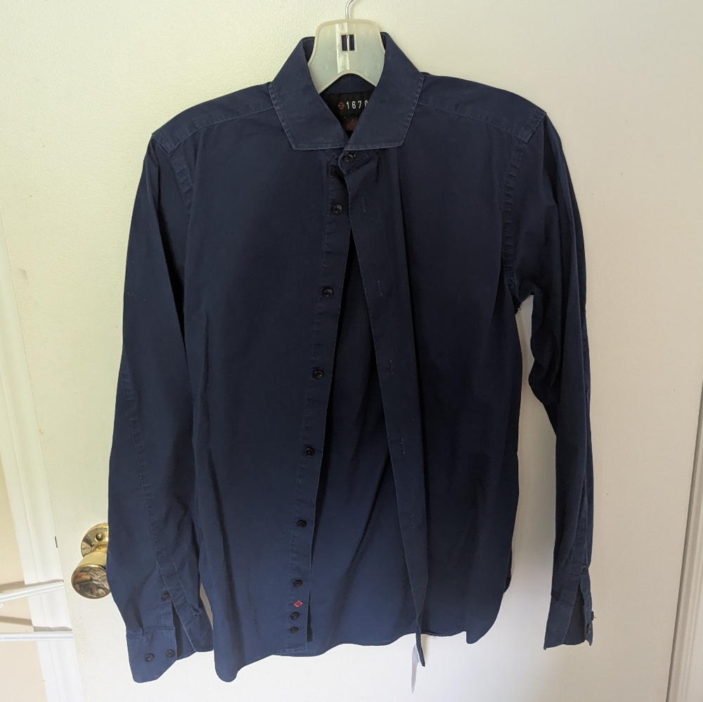 Men's Casual Navy Button Down 1670